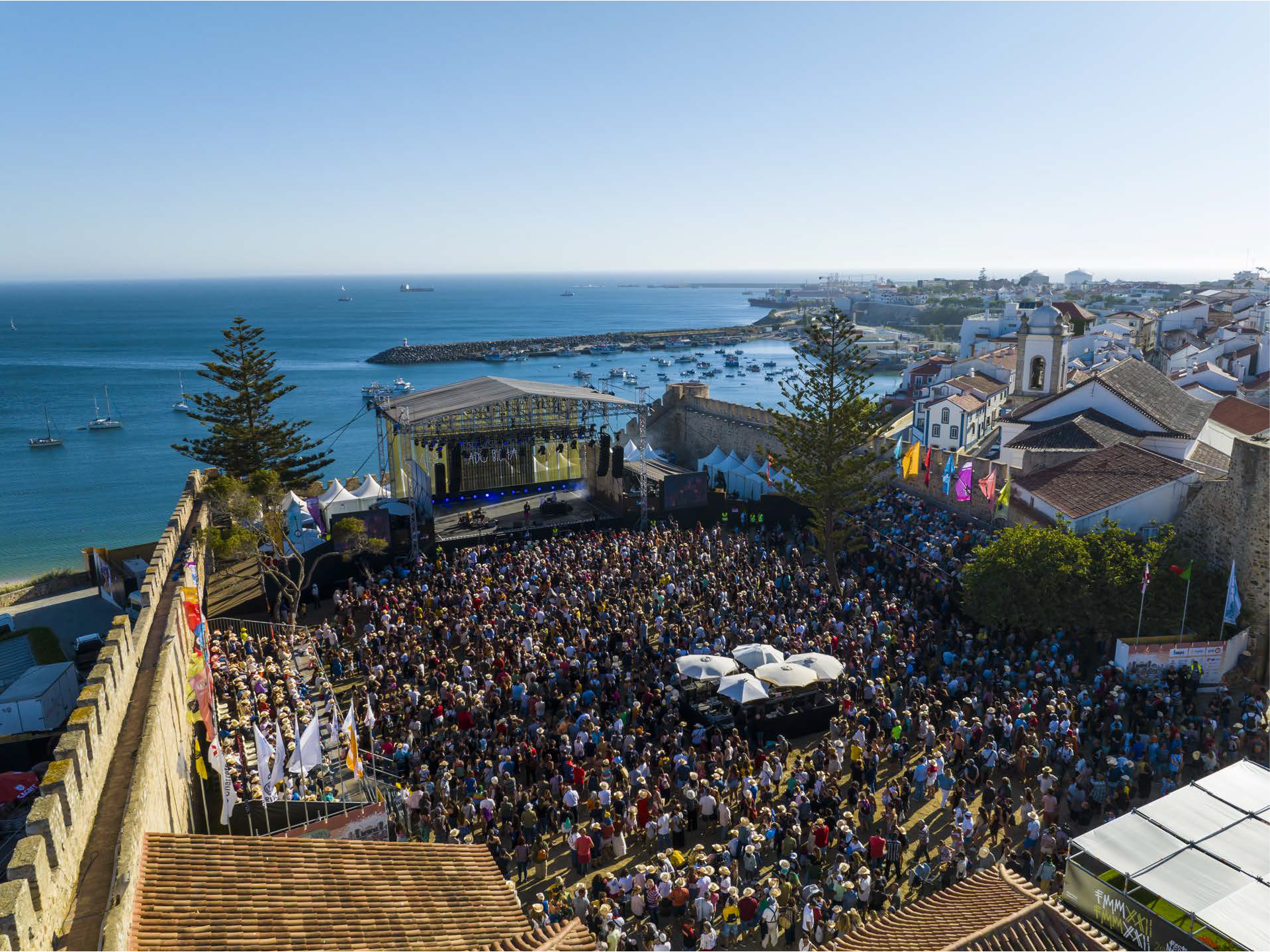 img_fundo_1_2500_2500